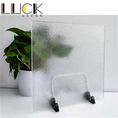 模様付き強化ガラス